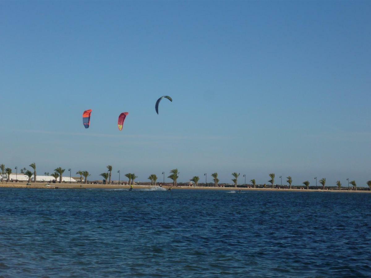 Chalet I Con Terraza En La Playa San Pedro del Pinatar Exteriör bild